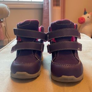 See Kai Run Skye SMO Adaptable - Waterproof Boot